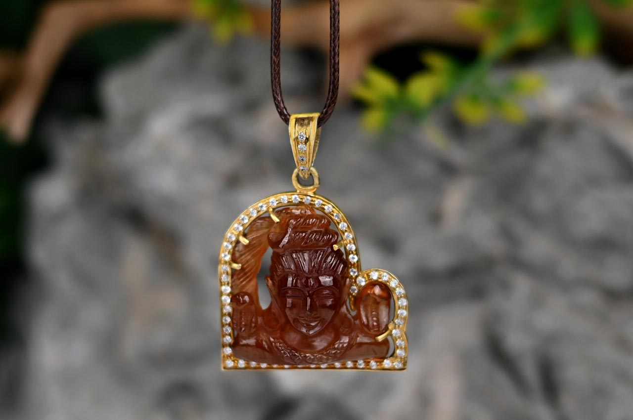 Shiva in Gomed 89 carats