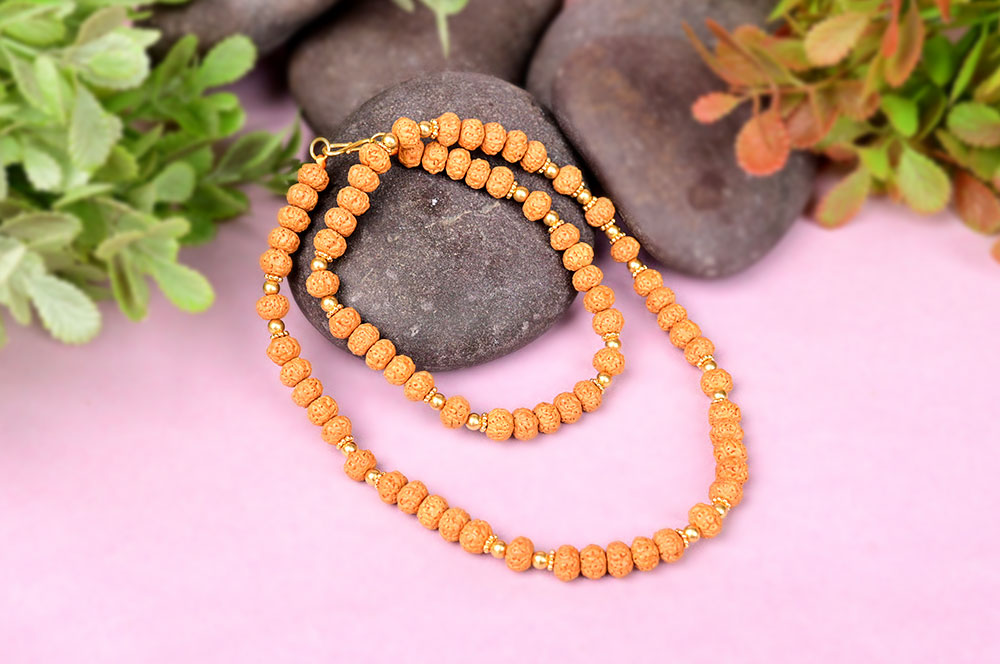 Guru Rudraksha 22k Gold Chakri and Spacers Mala