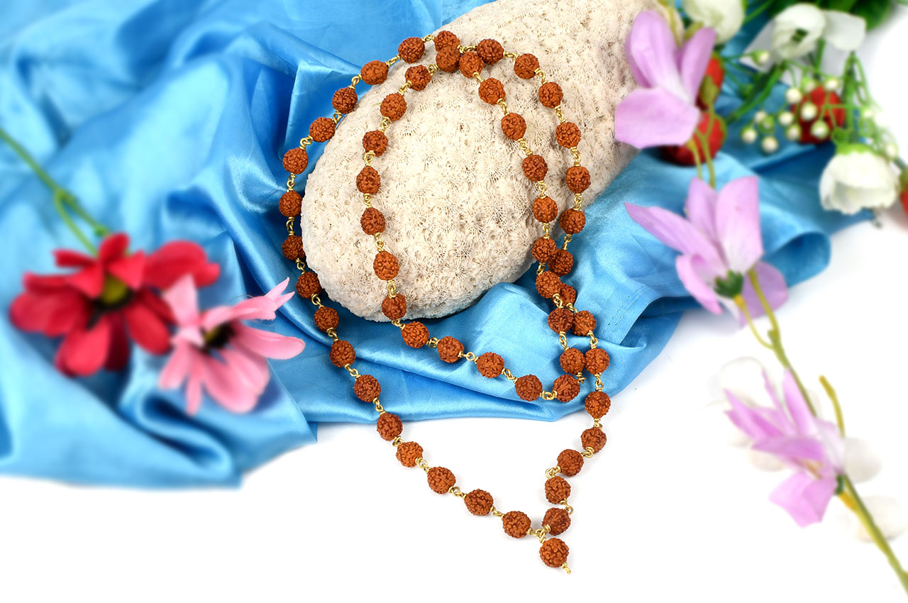Rudraksha mala in gold polished wire-10 mm