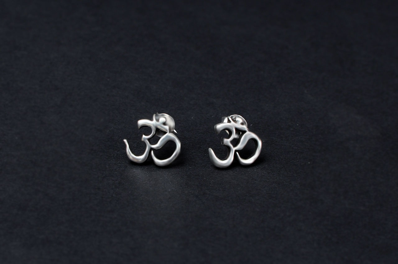 Om Earrings in Pure Silver 1.46 gms