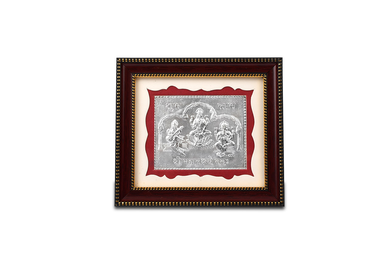 Lakshmi Ganesh Saraswati in silver