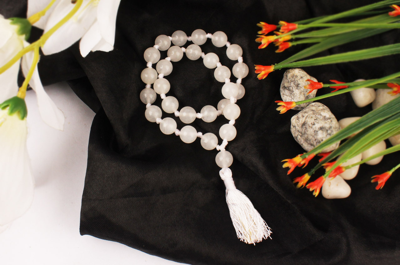 White Agate Sumarni mala