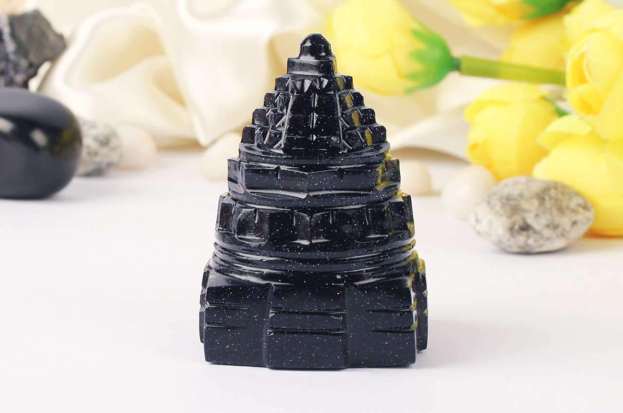 Shree Yantra in Blue Sun Stone-92 gms