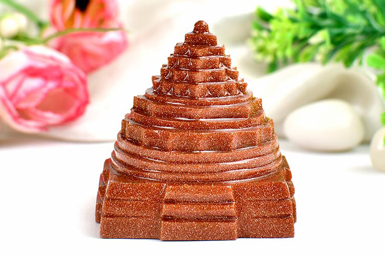 Shree Yantra in Sunstone-113 gms