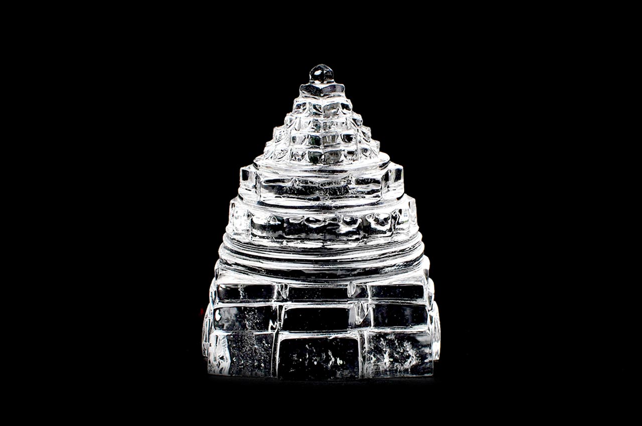 Shree Yantra in Sphatik-87 gms