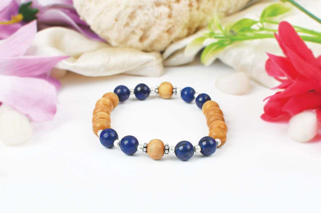 Lapis Lazuli and White Sandal Beads bracelet