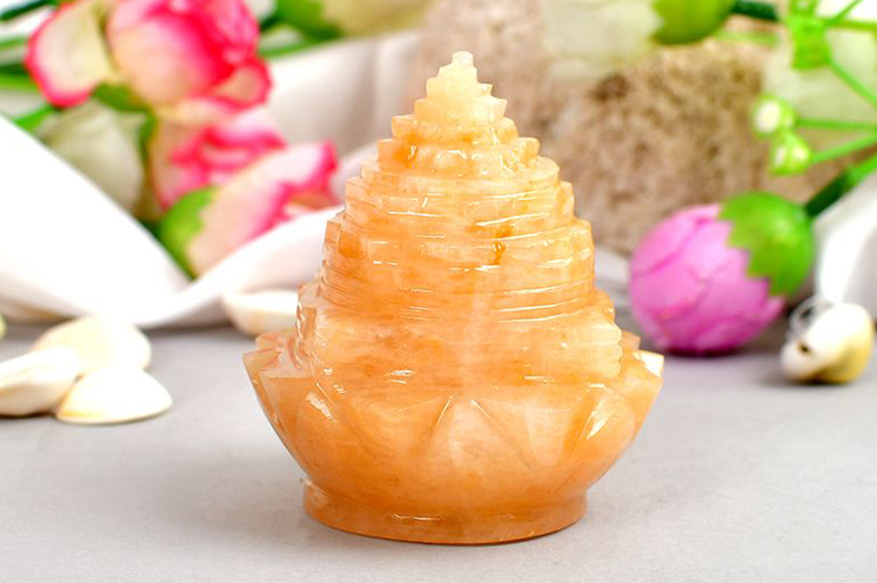 Yellow Jade Shree Yantra on Lotus-168 gms