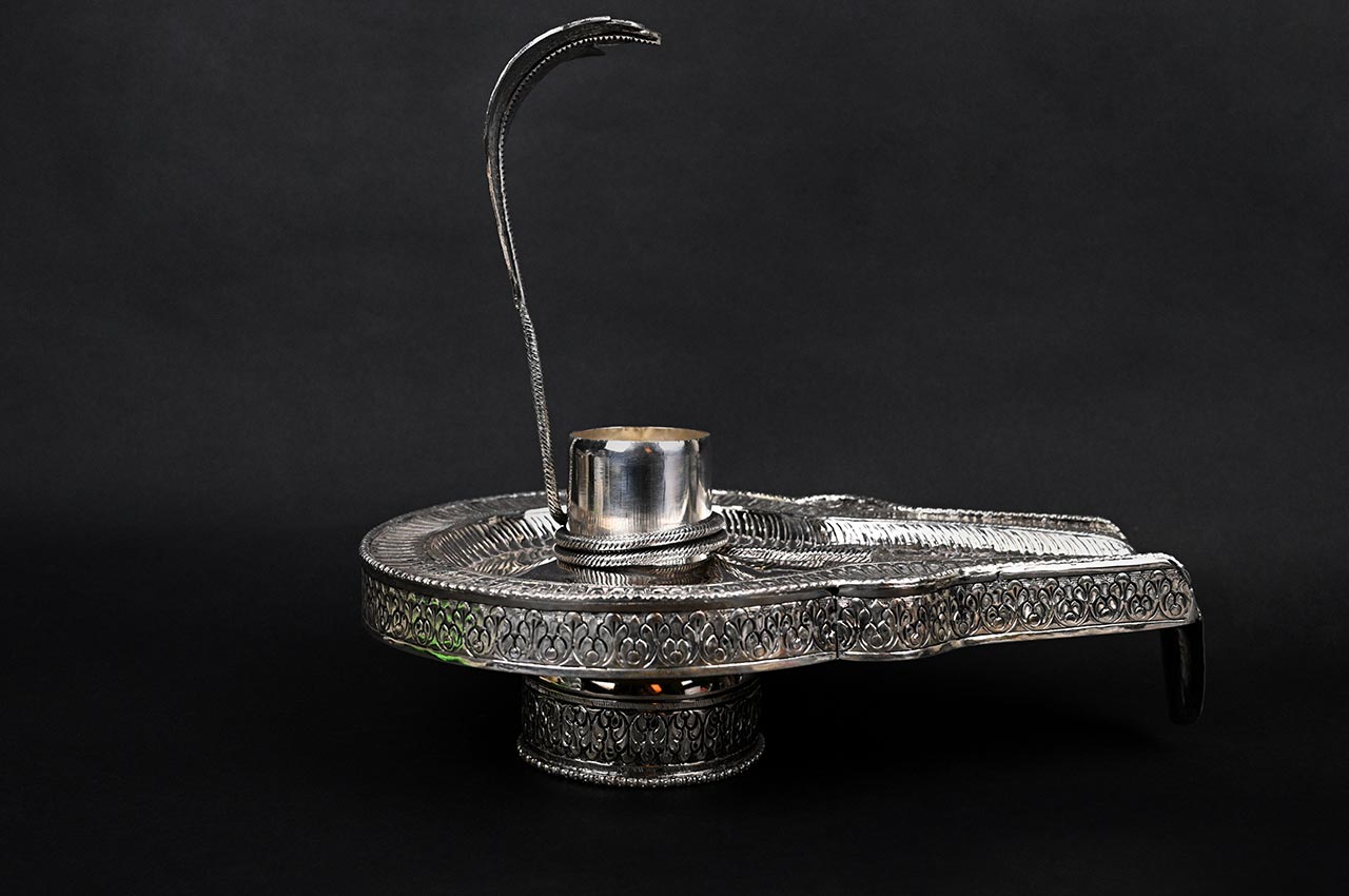 Yoni Base Jaldhari With Snake (925 Sterling Silver) for Shivling