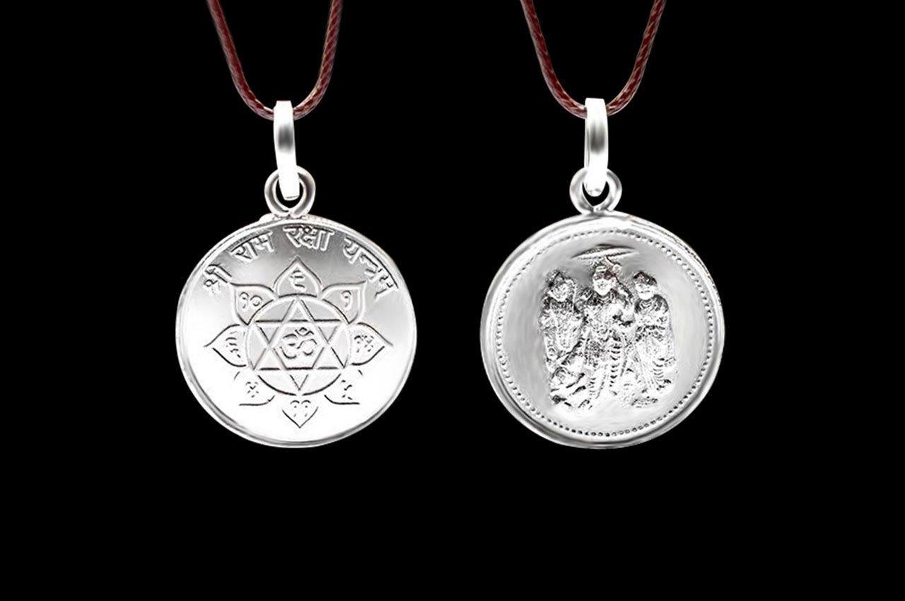 Shree Ramraksha Yantra Locket in silver Small