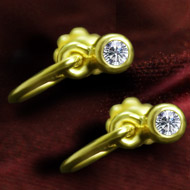 Zircon Earring
