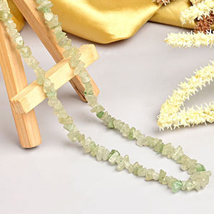 Natural Green Aventurine Uncut Beads Necklace